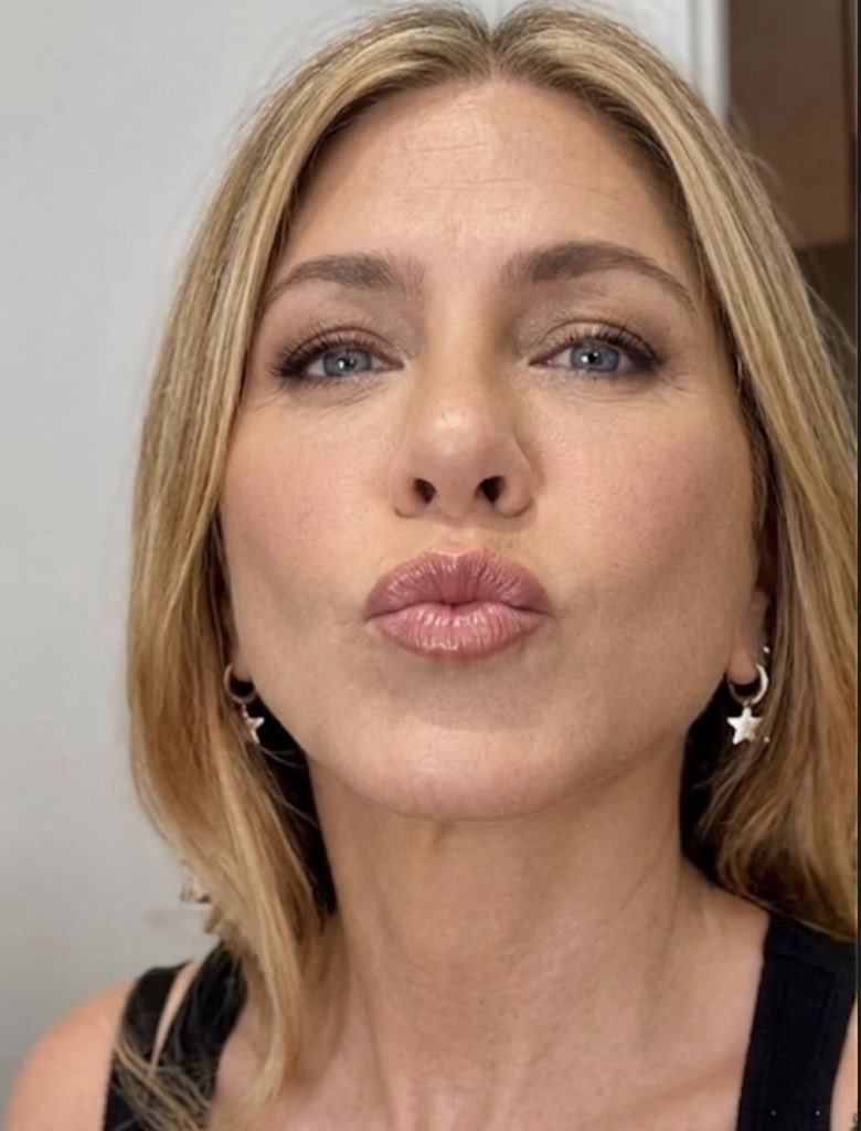 JenniferAnzhp's tweet photo. I’m deeply grateful for my life because God has been so incredibly kind to me.
The only thing I long for now is a good man I can truly call my own.#lolavie's https://t.co/Rkapy7gvRT