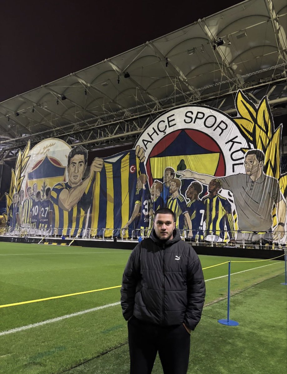 DOGUSUNIGFB's tweet photo. İYİ Kİ DOĞDUN Başkan!
Grubumuzun Başkanı, Tarık Söyü’nün(@SoyuTar )Doğum Gününü Kutlar Beraber Omuz Omuza Nice Seneler Dileriz.
#FürDieFamilie https://t.co/rhGXqMxB8F