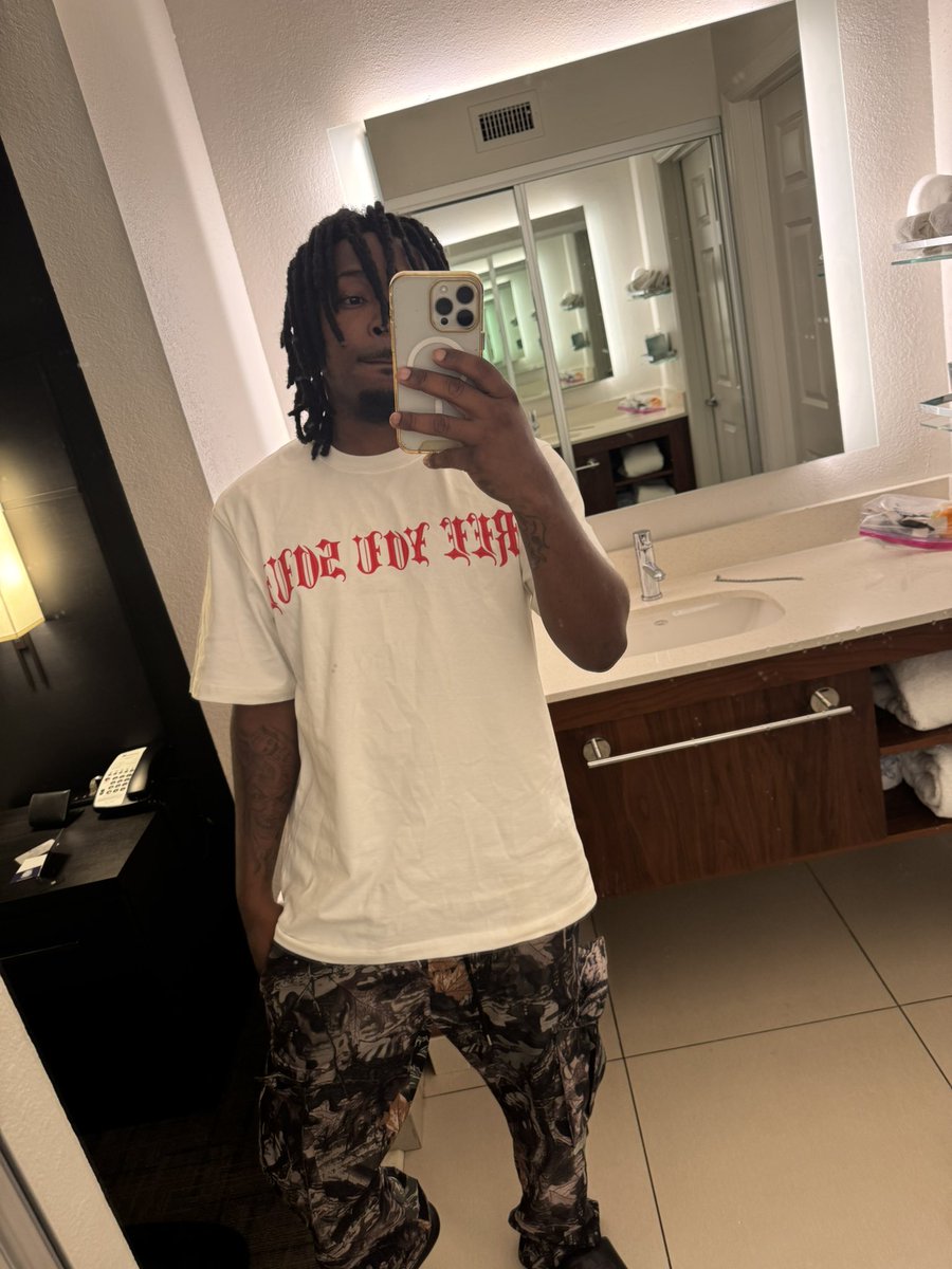 dnastyy_12's tweet photo. Free Your Soul https://t.co/oy3Wbaxsf5