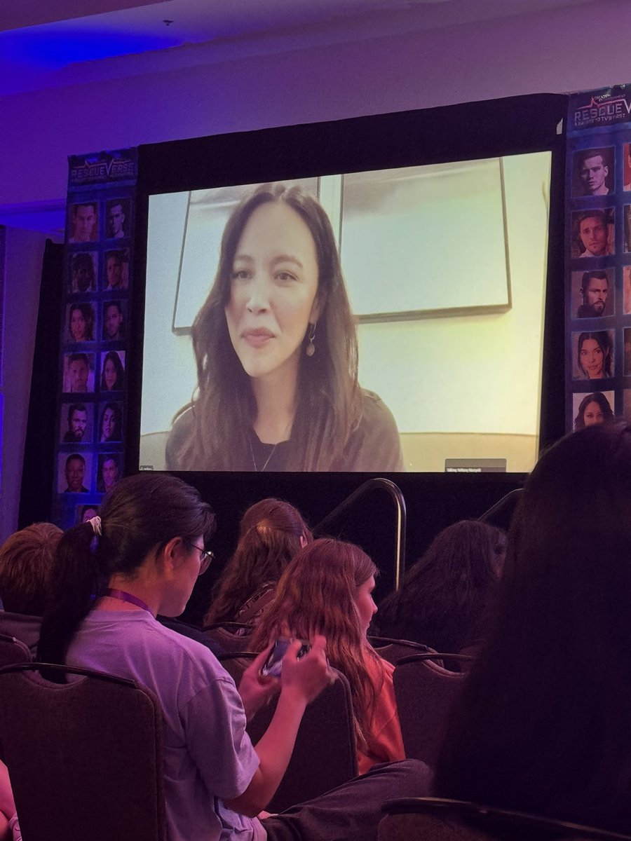 dqstcrdly's tweet photo. some stills from melissa at the panel! (more in replies) #rescueverse https://t.co/XsUvoMND9p