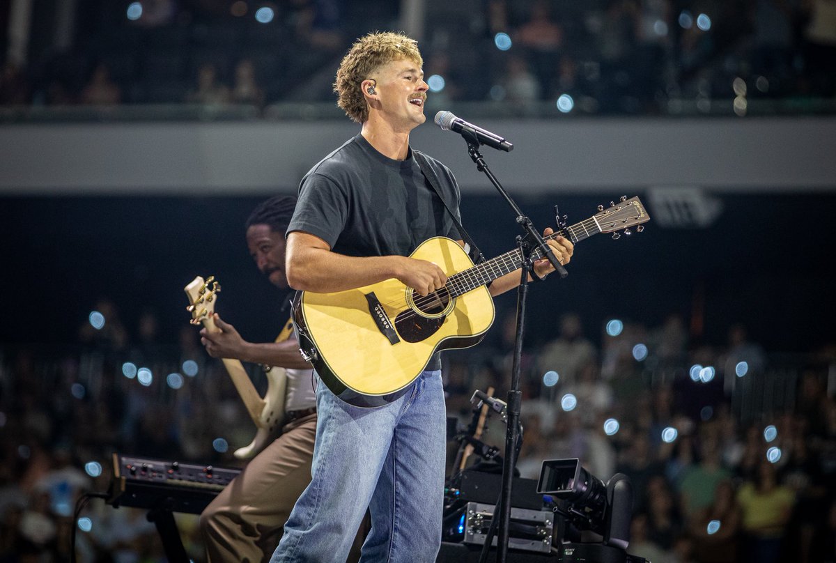FiservForum's tweet photo. THANKFUL for an incredible Friday night with @forestfrank’s The Jesus Generation Tour &amp; a sold-out crowd 🫶✨ https://t.co/idqc0Ubuz5