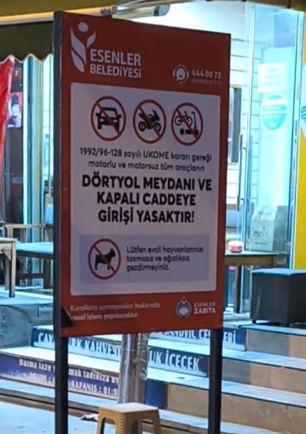 murderuo's tweet photo. @esenlerbelediye davutpaşa caddesine çıkan sokağa koyduğunuz bu tabela göstermelik mi? https://t.co/58apkiO9lK