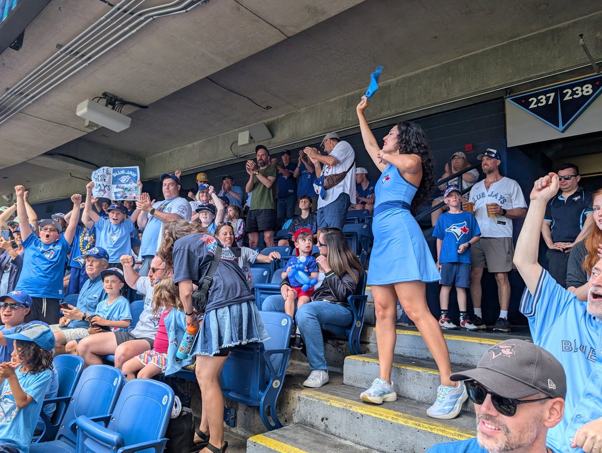 MarkOSSTF's tweet photo. One of the most fun assignments for my job is organizing social events. 

Today was an awesome day at the ballpark with 200+ @OSSTFtoronto Teachers' Bargaining Unit Members and their families/friends watching the @BlueJays defeat the Orioles 6-4!

And we were on the Jumbotron! https://t.co/UXNRo3SNvm