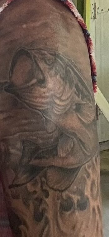 swingervibespod's tweet photo. @indianamylf You need someone with a tattoo like this to show you how to get on some fish in IN? https://t.co/8yXRkg3Ta7