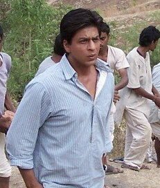 ShahRukhsWorld's tweet photo. @AmyStone2022 A performance so brilliant #SRK’s star shines brighter with every single view! #Swades https://t.co/pmS7FeJ5cB