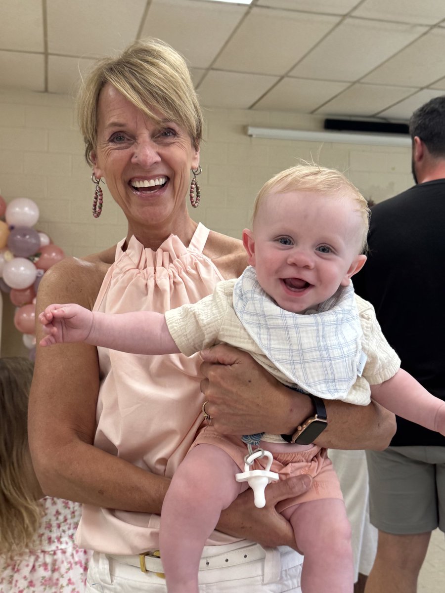 djonestraining's tweet photo. My wife Sandy and our daughters attended a baby shower today. A close friend of our family growing up. They took the "little man"! Our grandson Luca Jay. He just turned seven months old. He is the funniest little dude! He is always so happy!He makes everyone smile and even laugh! https://t.co/Tk1KNIfQb6