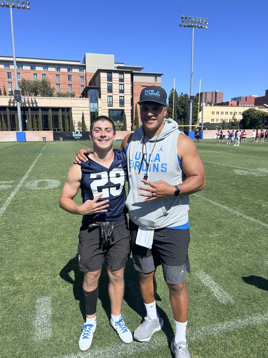 WestonReis2028's tweet photo. Had a great time competing at the UCLA prospect camp today. https://t.co/J1UU2Kq3Ml