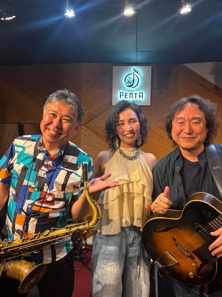 hinorin's tweet photo. 昨日のドラカム@経堂バーペンタ！
楽しく終了！
気付けば長いお付き合いです。
次回は経堂バーペンタにて9/6（日）！ https://t.co/147mdhohb9
