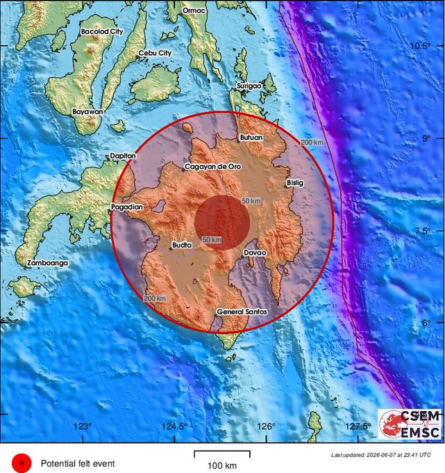Cebolinha1001's tweet photo. 🟢Um terremoto de magnitude devastadora, estimada em 8.1 por sismólogos, atingiu a região de Mindanao, nas Filipinas, com o hipocentro registrado a 10 quilômetros de profundidade. O epicentro do forte abalo sísmico localizou-se a apenas 20 quilômetros ao sul de Glan e a cerca de 51 quilômetros de General Santos. Diante da intensidade do tremor e de sua proximidade com a zona costeira, as autoridades emitiram alertas urgentes de tsunami para as Filipinas, Indonésia, Palau, Yap, Taiwan e Papua-Nova Guiné