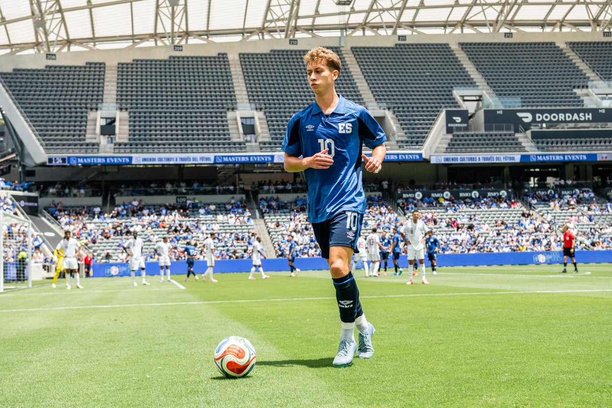LAFC tweet picture