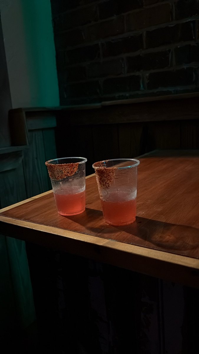 Astr0Junior's tweet photo. 🤠🥃 https://t.co/0rBEdAPzHu