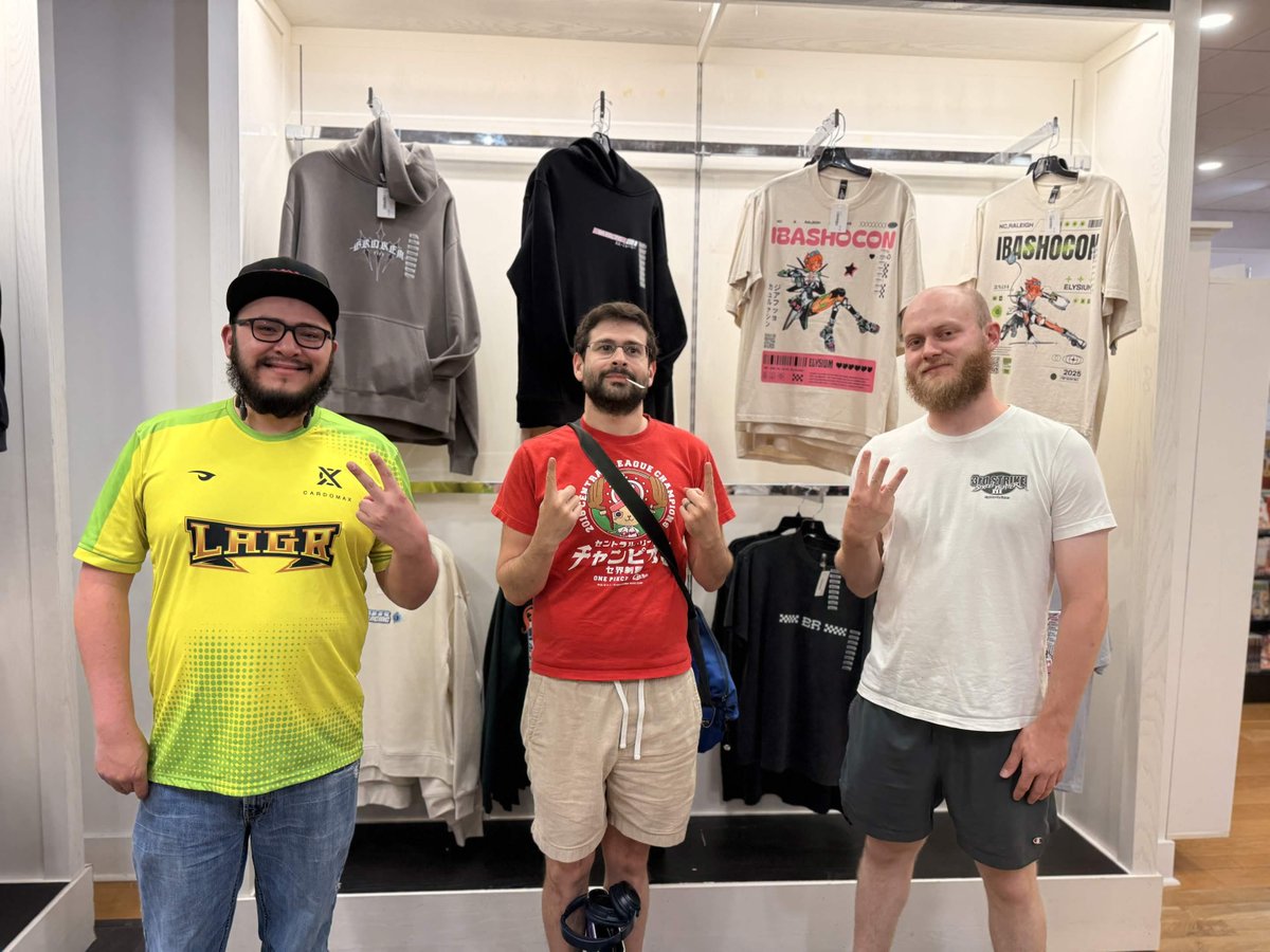 AnimazedBurst's tweet photo. Top 3 for Animazed Burst #1 Vampire Savior
1st: @SketchJP 
2nd: @BustaWulf93 
3rd: @BENELI_tk https://t.co/gwQc5TiHCe