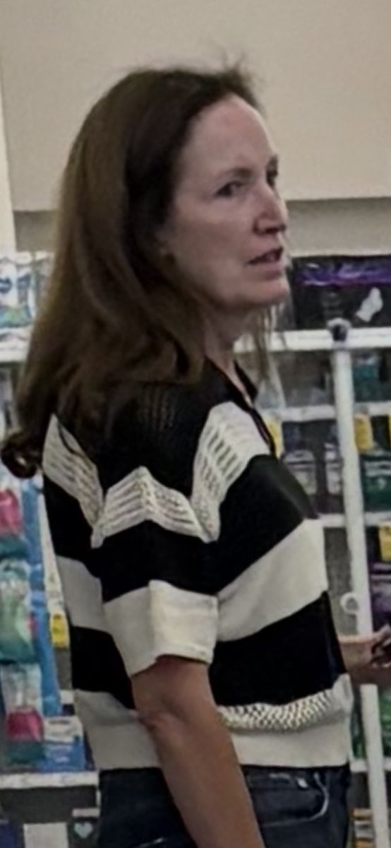 SMGasChambers's tweet photo. @cvspharmacy🆘SLAVE GangStalker COVERTLYdispensing #ChemicalWeapons #OrganoPhosphates, #arsenic,CHLOROPICRIN SARIN  #SantaMonicaPD @SMMirror GangStalking  @LAcrimes @LAPDHQ @SecMullinDHS @DHSgov #surveillance #humantrafficking HumanTRAFFICKING🆘@FBI @FBIDirectorKash @DrOzCMS 🆘 https://t.co/J6zettBcBw