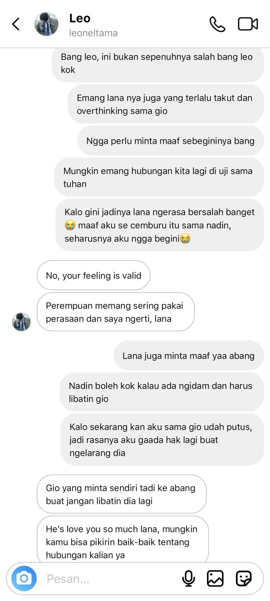 juniaraa_'s tweet photo. 🤍 190 b. Bales chat dari bang leo https://t.co/NGhv619jc5