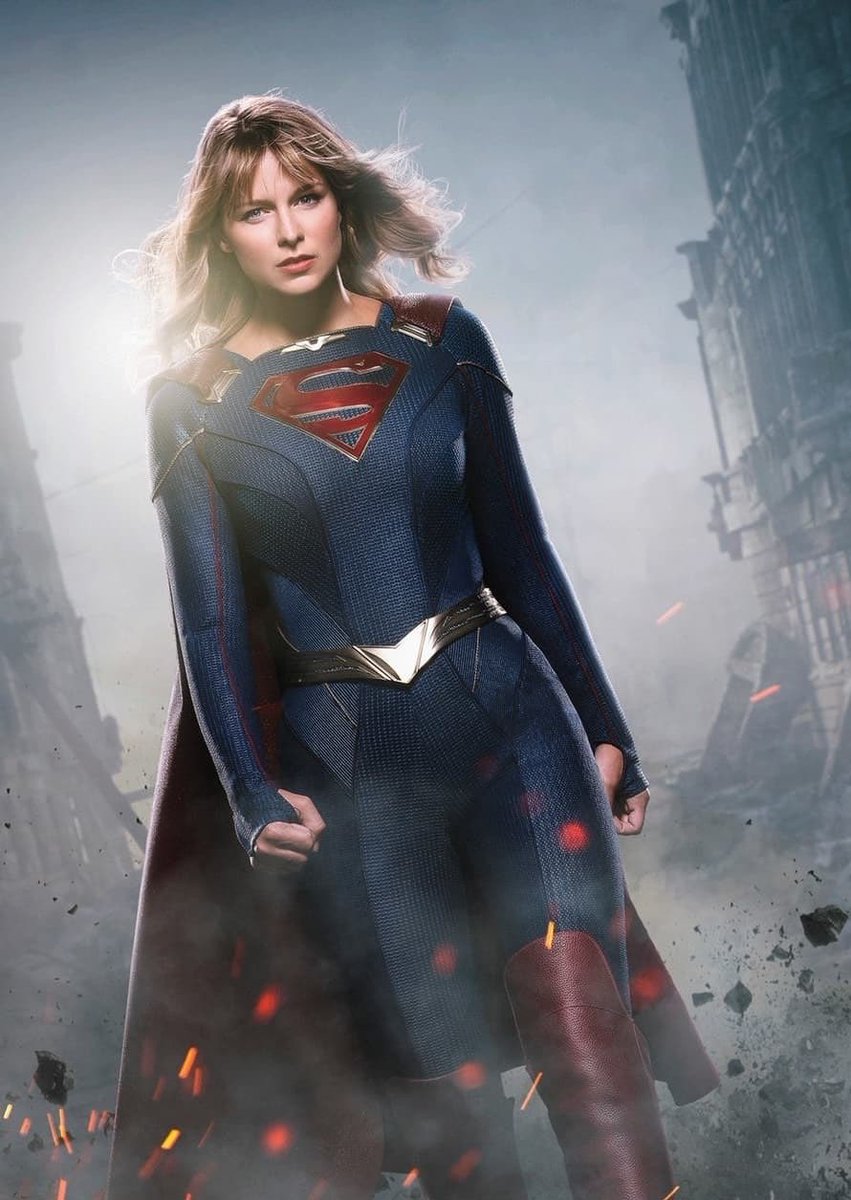 CaseyBookAuthor's tweet photo. Idk, I think the CW suit looks better https://t.co/5wCnITx1qI
