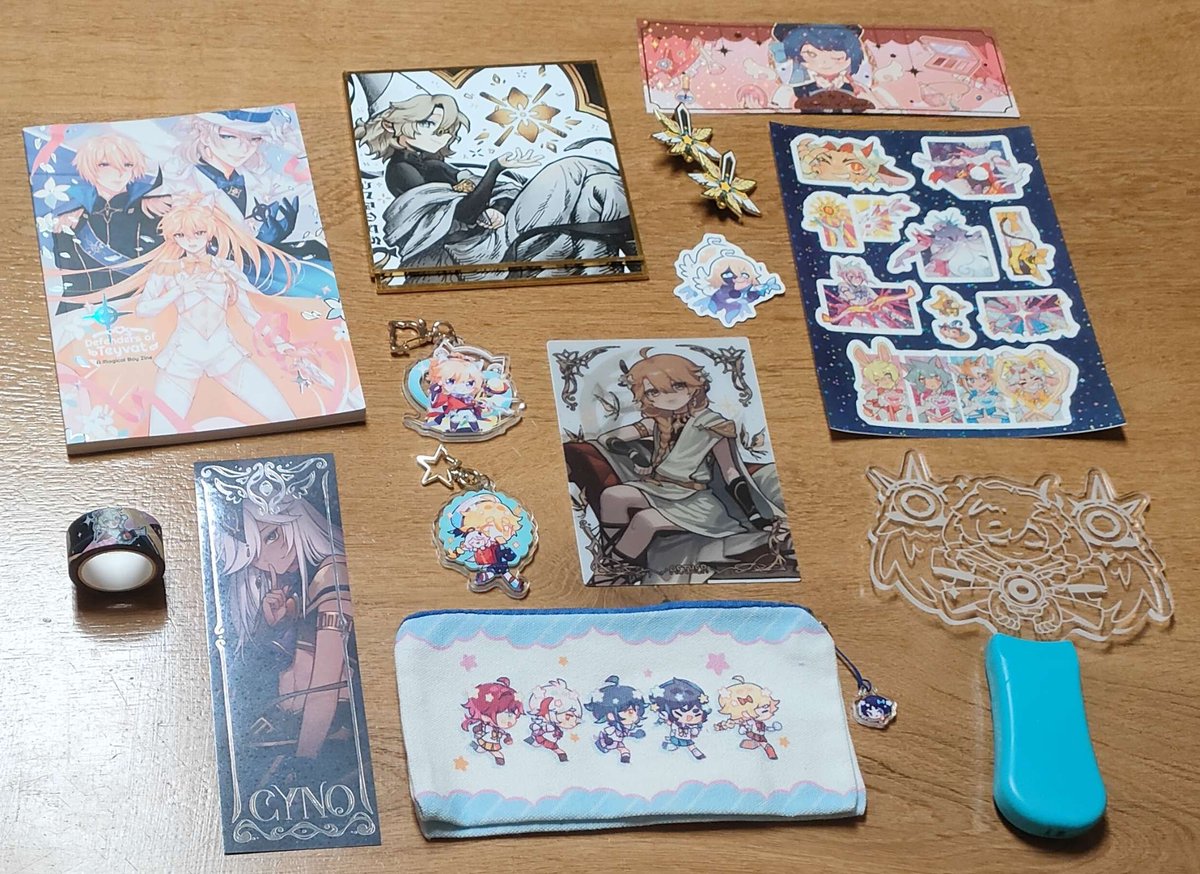 Adramaryl's tweet photo. And my zine and merch from @GImagicboyszine made it safely too ~ https://t.co/msBpyguvgh