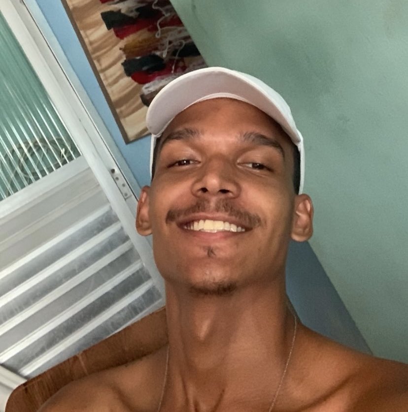 Codazzx's tweet photo. Qual pior erro minha mente cedeu? 👉🏾🧠 https://t.co/XNhozznoxc