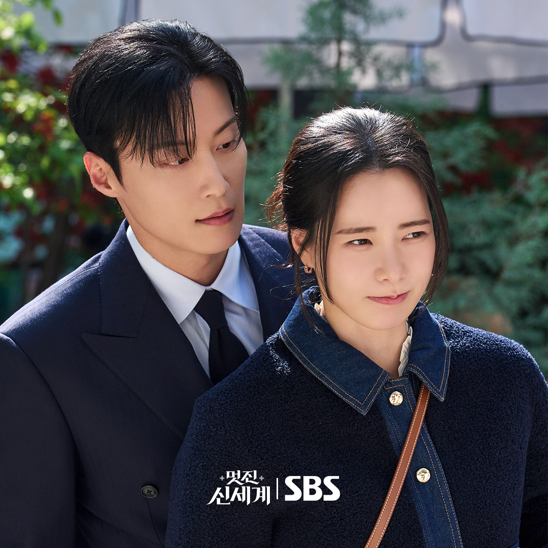 SBSNOW's tweet photo. 서리세계의 설렘 MAX 남산 데이트 현장💕
빽도는 없어 서로 혼자 두지 않기로 약속해🥹

SBS 금토드라마 <멋진 신세계>
☞ [금,토] 밤 9시 50분

#SBS금토드라마 #멋진신세계
#MyRoyalNemesis
#임지연 #허남준 https://t.co/NQdP0w4XvJ