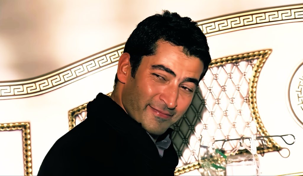 يافوز tweet media