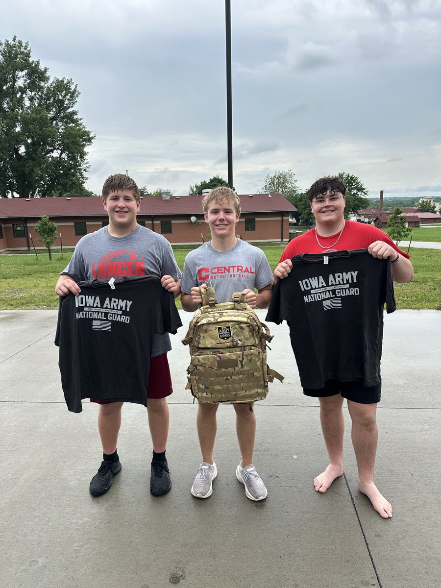 NorthScottFB's tweet photo. Congratulations to @RyderMaher being chosen over all top Leader, and @BryceStewart79 and Carson Pike as top 3 leaders! https://t.co/8CsibvumHN