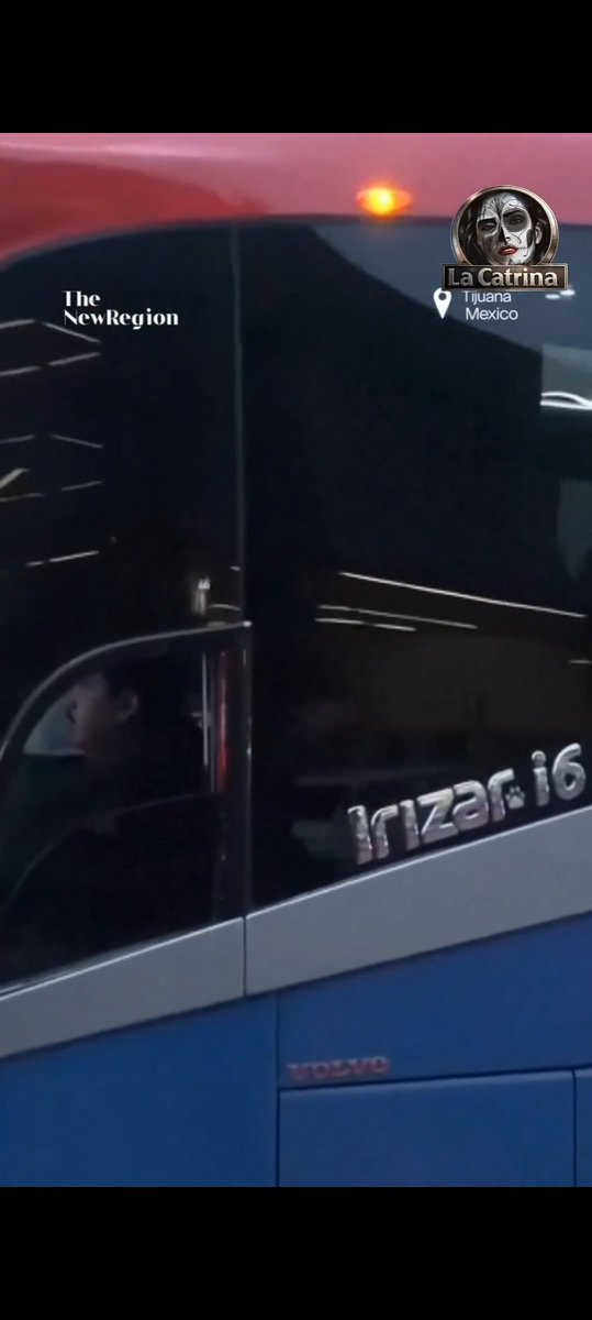 JulenBegi's tweet photo. @catrina_nortena @ArturoRojillo En autobús Vasco, made in Euskal Herria!! https://t.co/5aaNdQMsm6