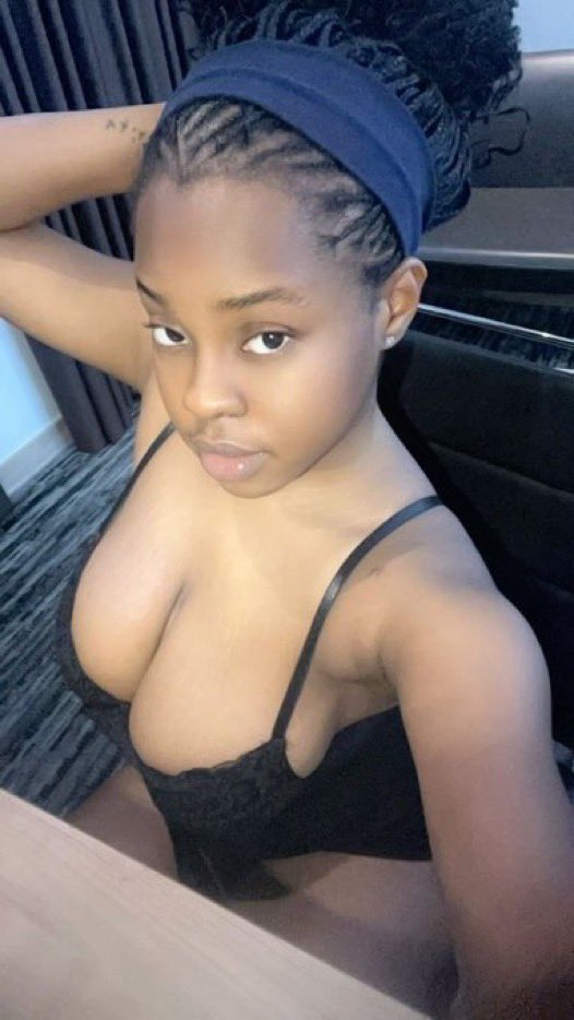 leodey4u's tweet photo. Saggy boobs>>>> https://t.co/xpqRJjjPy7