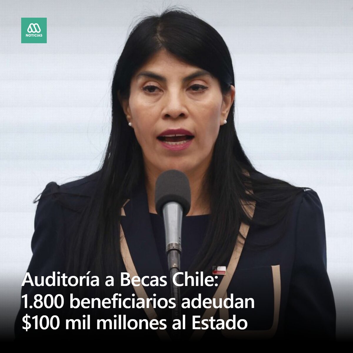 sapodchico's tweet photo. Aquí están Los hijos tontos de ricos que pidieron becas se fueron a falopear a Europa , les metieron el discurso del Wokismo y volvieron como revolucionarios apoyando incendiar el país..cóbrenle todo a esos octubristas.l https://t.co/9IaAsxlYZl