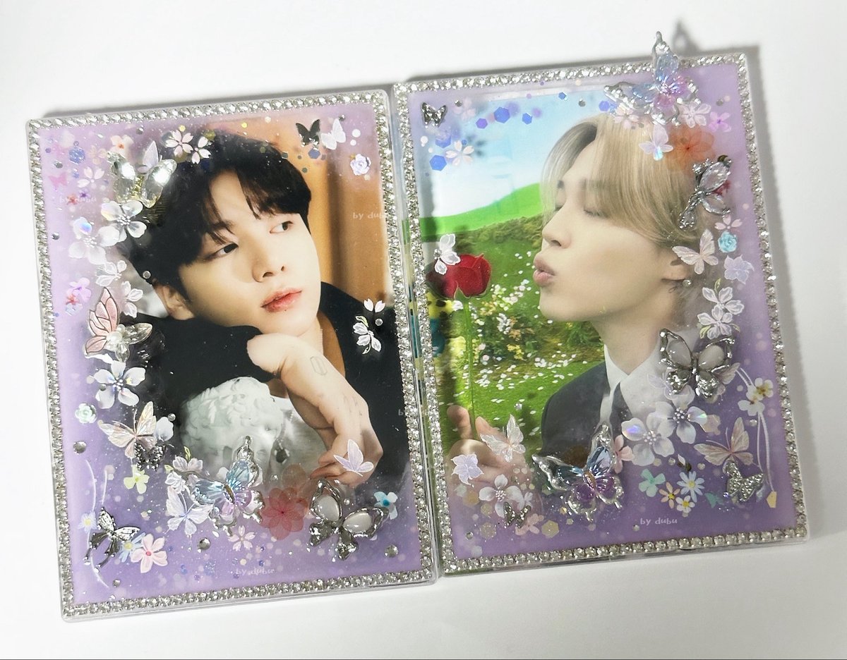 bbbbbbbyeol's tweet photo. 주문이 완료되었어요☺️
부산 오셔야 수령 가능 하십니다 😆

@rindy1820  표 끄너쒀? 

#레진포토카드홀더 #레진탑꾸 https://t.co/EeVCjtgpiw