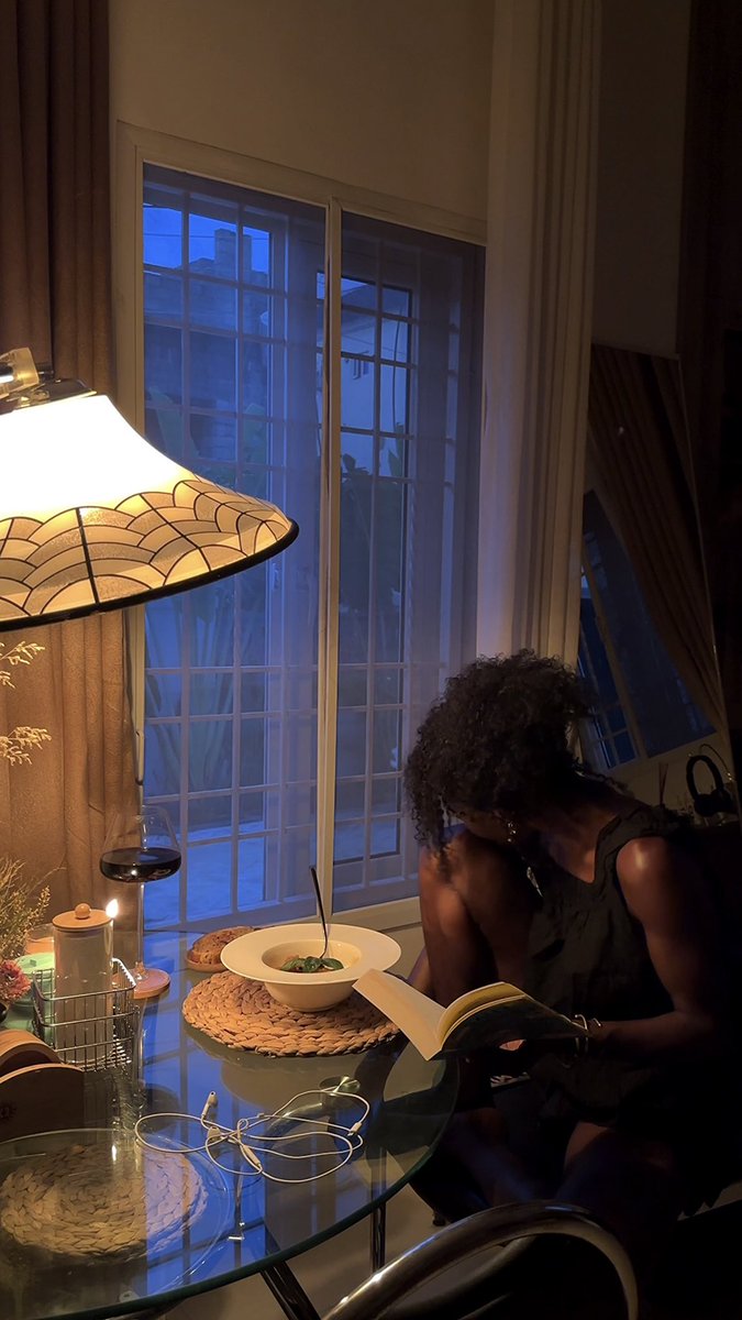 ene_ijato's tweet photo. The joy of staying in, slow music, home-cooked dinner, a good book, and no one rushing you. #peace https://t.co/WErHN12ZpV