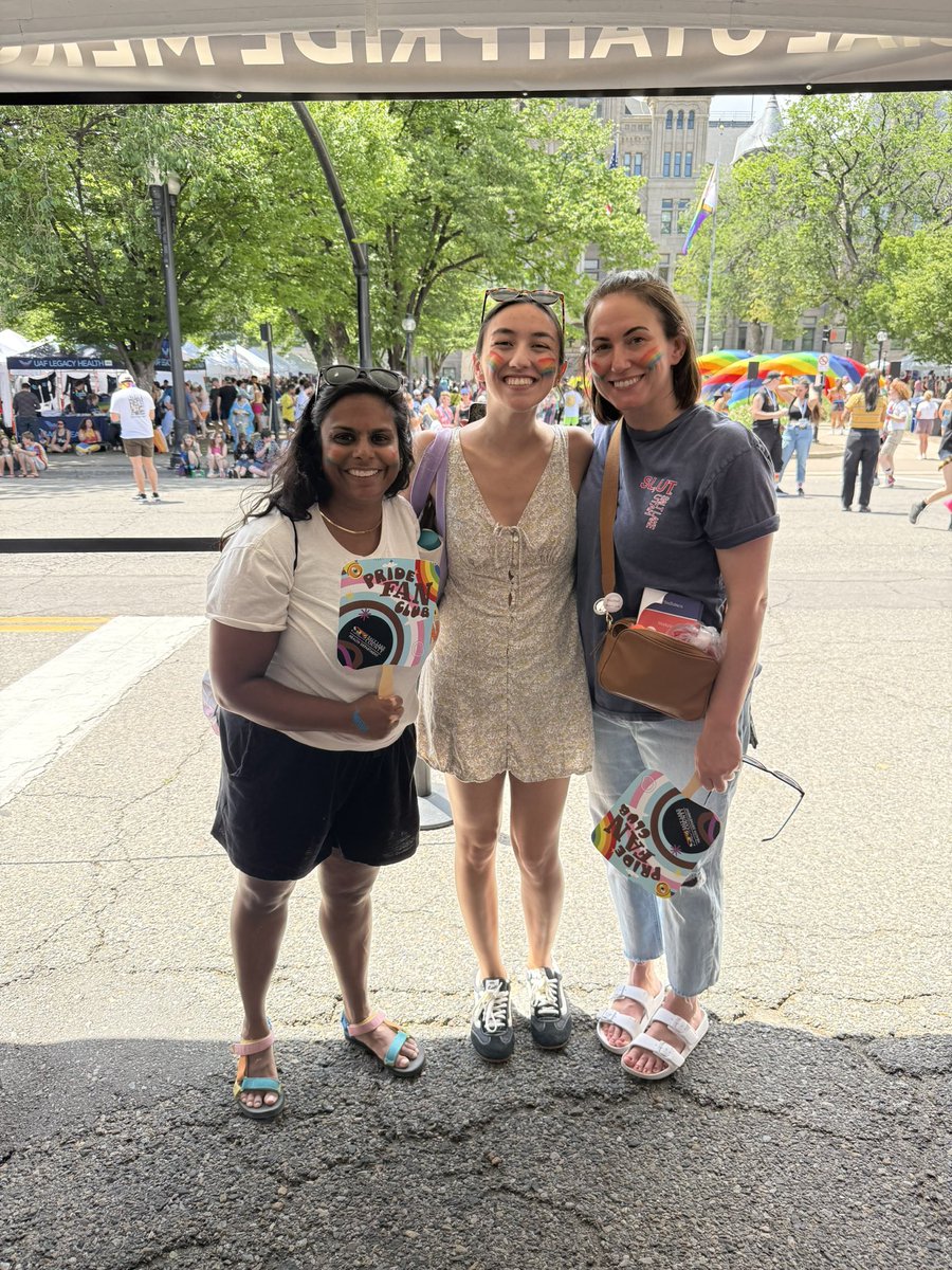 TheElfLab's tweet photo. Happy Pride! β€οΈπ§‘πππππ©· #utahpride @utahpridefest @utahpridecenter https://t.co/FbAMlFvsgS
