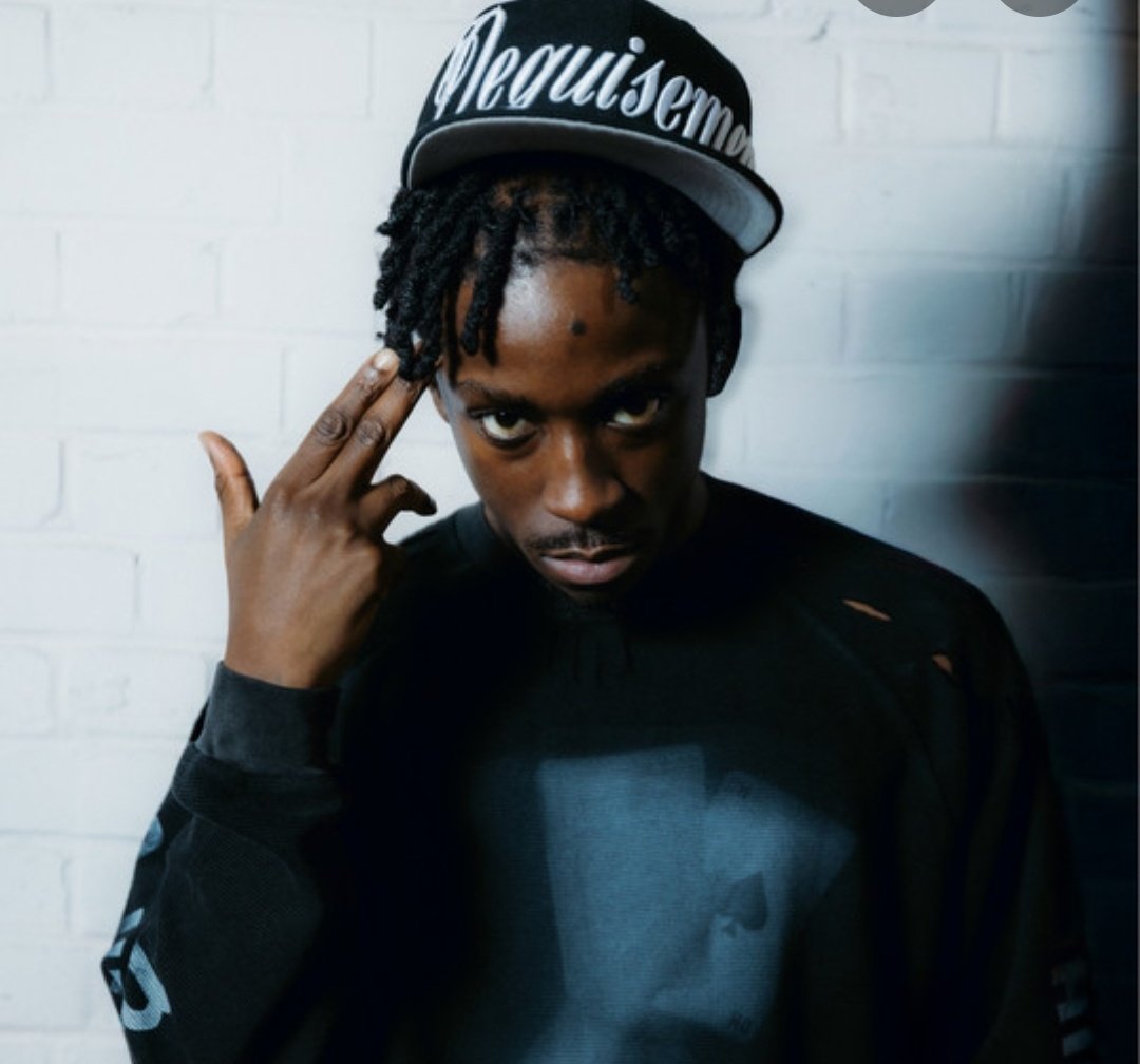 CastanedaLarry's tweet photo. Looking for some new rap music to listen to look up ( Kwengface ) https://t.co/o3iS3eO3gM
