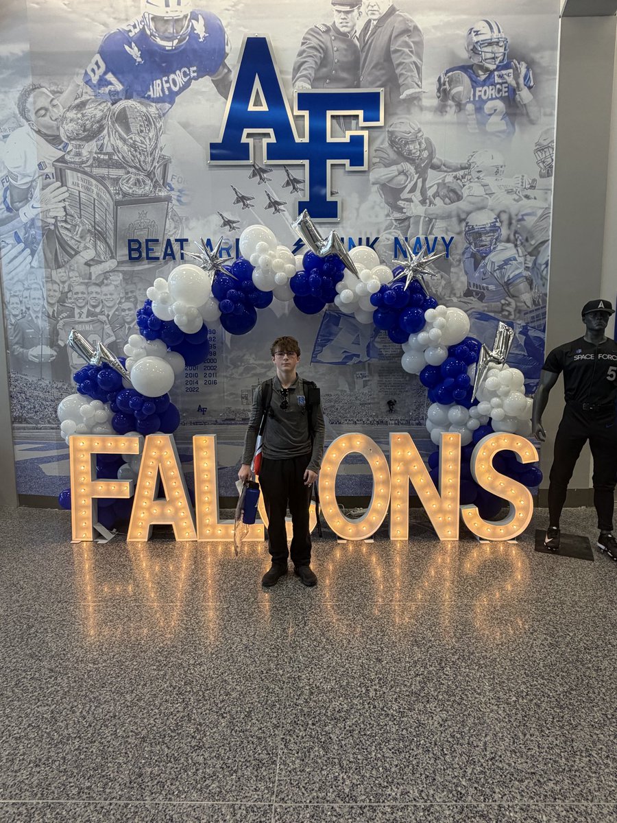 tuck_will29's tweet photo. Day 1 β
Ready to learn, compete, and get better @AF_Wrestle Wrestling Camp. π€ΌββοΈπ₯
#AirForceWrestling #AirForceAcademy #WrestlingCamp #WrestlingLife #USAWrestling #EarnedNotGiven #TrustTheProcess #MatLife https://t.co/Hh4JvxFVv9