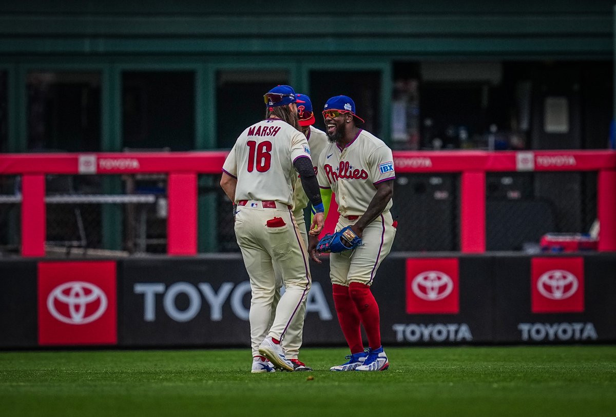 Phillies's tweet photo. MOOD

#RingTheBell https://t.co/BzUJrG6T0Z