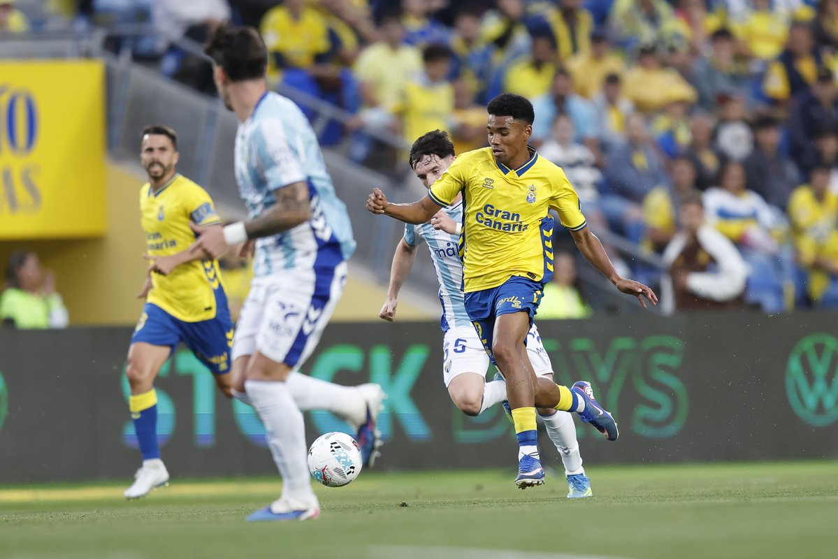 UDLP_arab's tweet photo. 🗞️ تقرير مباراة #LasPalmasMálaga متاح الآن على موقعنا الإلكتروني.

🔸 https://t.co/BDCF7oZy1y

#الأدوار_الإقصائية
#جزيرة_بأكملها
#الاتحاد_يصنع_لاس_بالماس #سنكون_أكثر_اتحاداً https://t.co/nwbcYqFbYQ