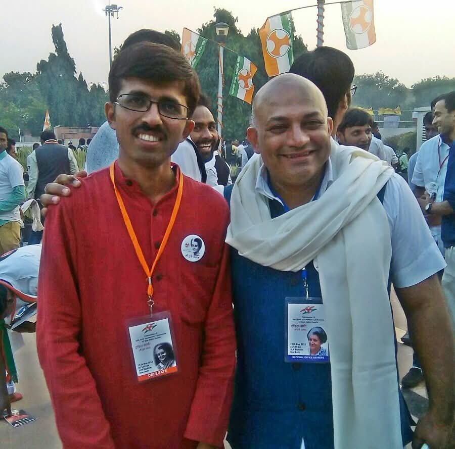 iprashantpawar's tweet photo. The news of the untimely demise of Shri #SurajHegde ji is extremely heartbreaking.

His contribution as a dedicated organizer, skilled guide, and true soldier of the Congress ideology will always be remembered.

His departure is an irreparable loss for the Congress family.🕯️ https://t.co/AqVmZiH2hG