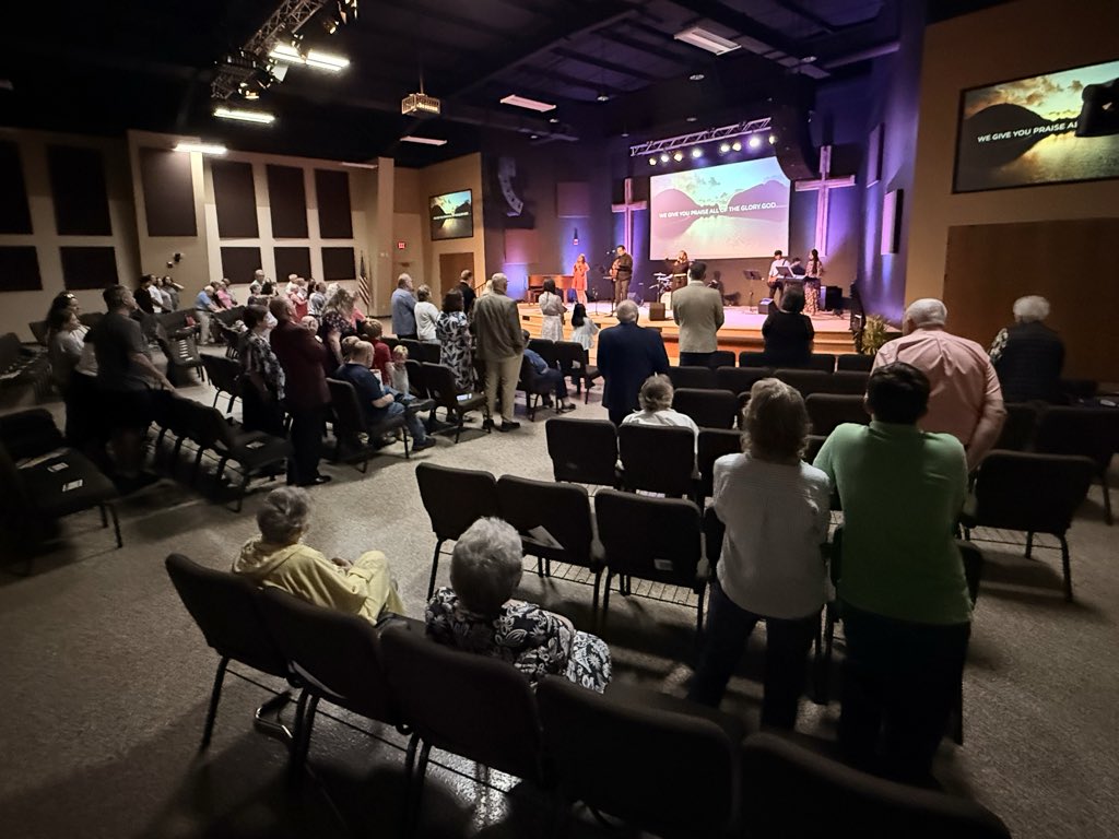 iamBrianLPowell's tweet photo. What a great morning at BG First!

We are honored to have Dr. Carla & Chuck Sunberg with us for this year’s District Assembly. Dr. Sunberg shared a powerful message from Mark 4, reminding us that while God’s kingdom often has small beginnings, it produces great results.

It’s also exciting to see how God is working through Pastor Micah & Angela Moreno as they faithfully serve at BG First. We look forward to all God has in store for this church family! #KYNaz #RenewEquipConnect #RECkentucky #Nazarene