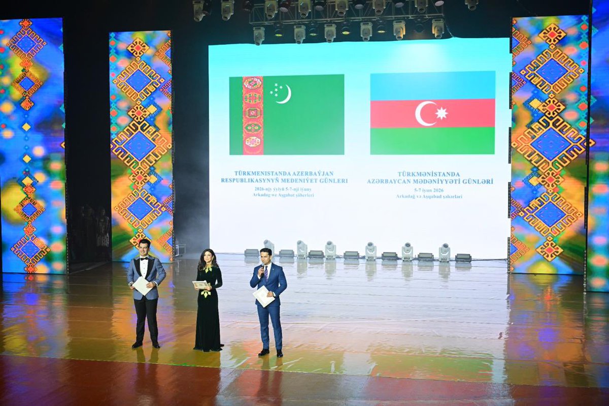 culture_gov_az's tweet photo. Türkmənistanda Azərbaycan Mədəniyyəti Günlərinə Dövlət Rəqs Ansamblının möhtəşəm konserti ilə yekun vurulub.

5-7 iyun tarixlərində Türkmənistanda keçirilən Azərbaycan Mədəniyyəti Günləri Azərbaycan Dövlət Rəqs Ansamblının möhtəşəm konserti başa çatıb.

#MədəniyyətNazirliyi https://t.co/PhnbyYBRwI