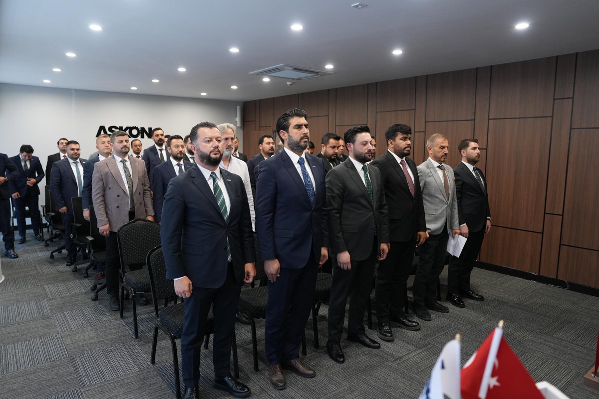 ffakkaya's tweet photo. Bugün ASKON Ankara şubemizin genel kurulunu Bölge Başkanımız Abdullah Aydın, Teşkilat Komisyonu Üyemiz Türkalp Çevik ve Ankara üyelerimizin katılımıyla şube binamızda gerçekleştirdik. Genel Kurul sonucu Ankara Şube Başkanlığına seçilen Ahmet Oğuz Düzgün Başkanımıza ve Yönetim Kuruluna hayırlı muvaffakiyetler diliyorum. #MilliKalkınmanınGüçlüAdı