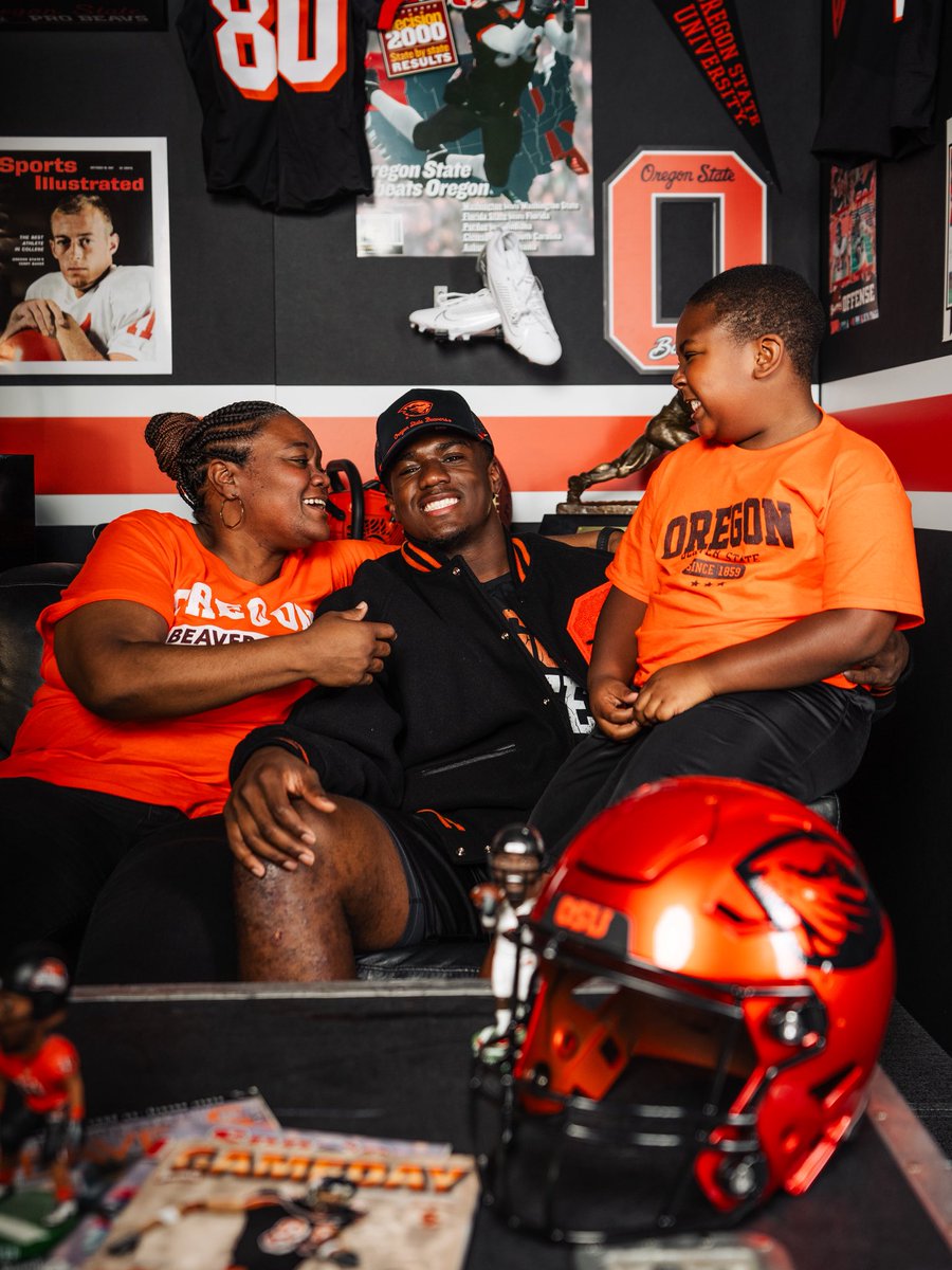 JosiahMcKee2's tweet photo. Thank you for the hospitality at @BeaverFootball this weekend. I had a great time and can’t wait to get back!
@CoachShephard 
@CoachMarkHagen 
#notcommitted https://t.co/OCn3WQJOXd