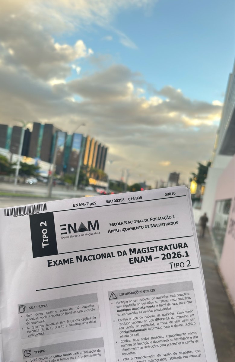 gerardkins's tweet photo. hoje fiz meu primeiro enam e saí com a sensação de que é sim possível https://t.co/3gbrbBSH66