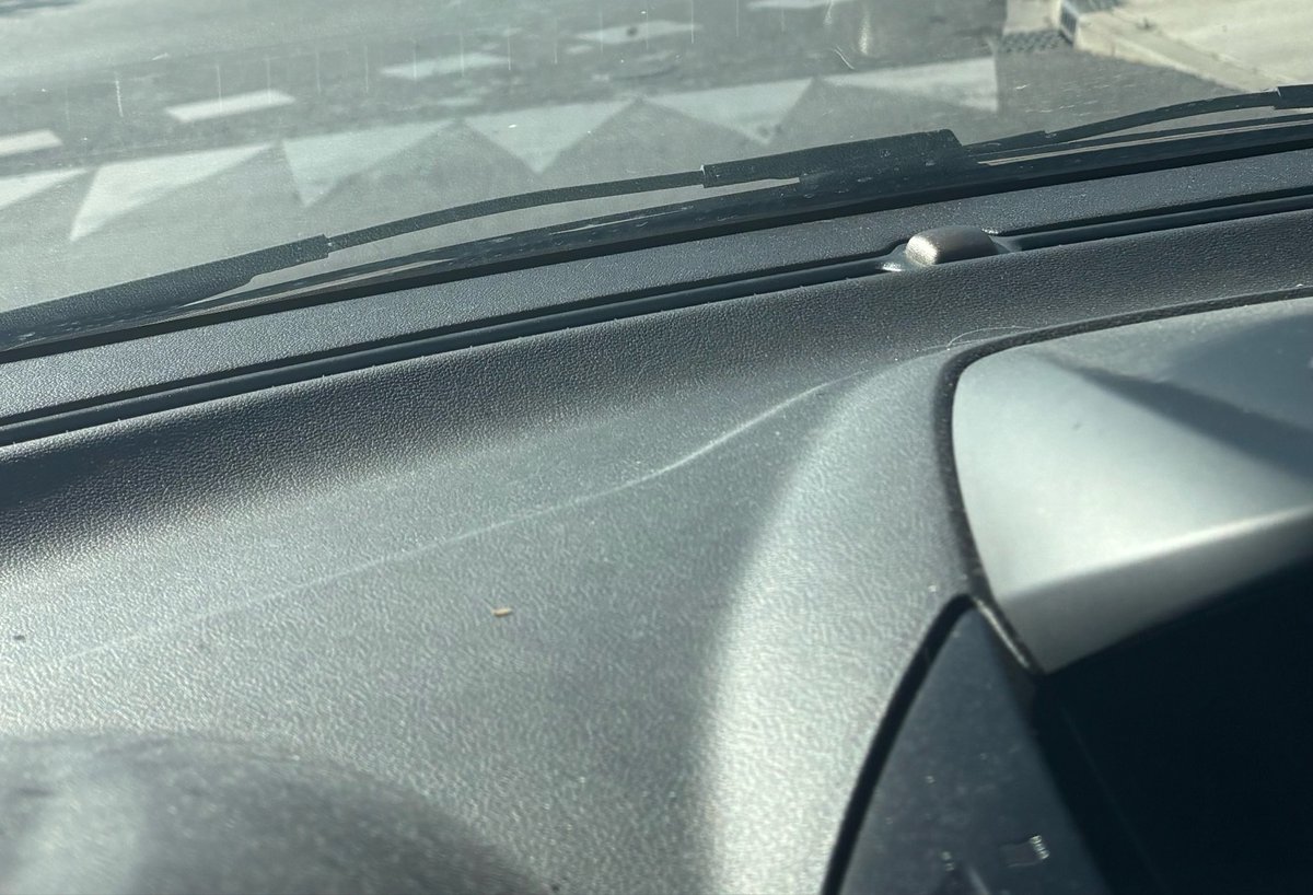 leyohs's tweet photo. @basedondennis Good luck guessing this one! I'd be genuinely impressed if you got it right 😅 https://t.co/BixCRDx0Fi