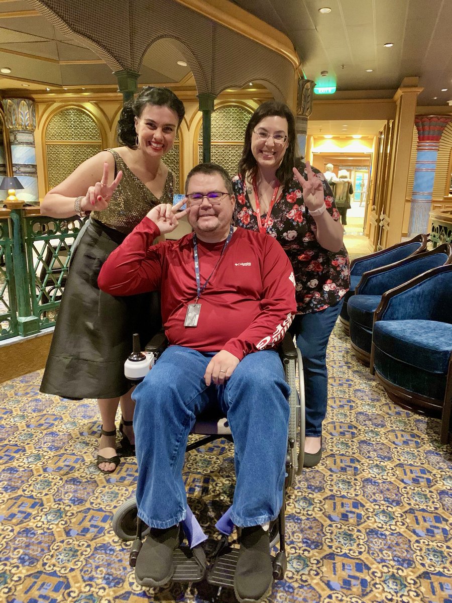 Traepoint's tweet photo. Check out the next post about my experience on board the Diamond Princess.  https://t.co/TVYqwny57z https://t.co/nRCj8uEXjk