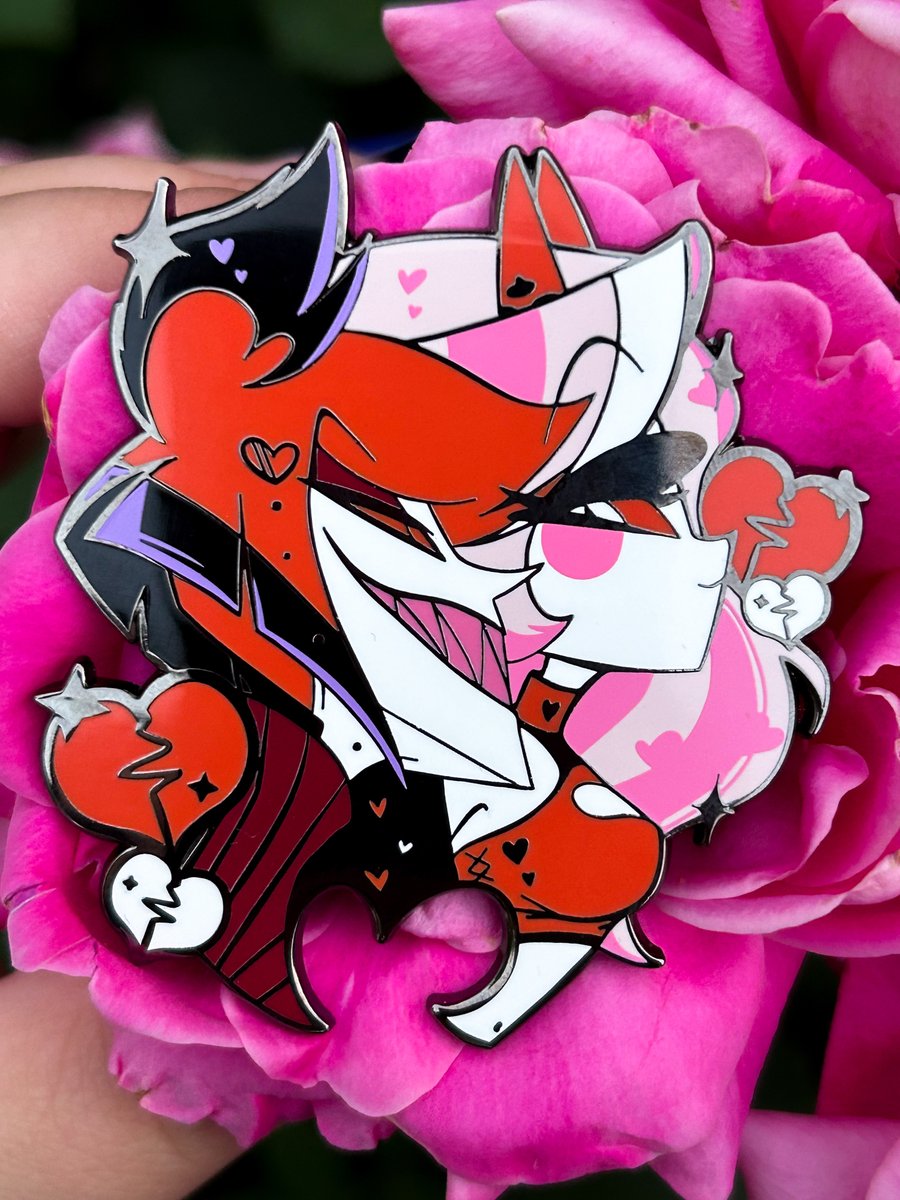 yaztheangel's tweet photo. 💖GIVEAWAY TIME!💖 (Part 4)
Here's your chance to WIN a #Charlastor #radiobelle Valentine Enamel Pin!

🔥2 lucky winners will be chosen June 14th on here! (Save This Post)🔥 

How to enter:
🍎Follow @yaztheangel
🍎Repost This Post
🍎Comment Anything :) https://t.co/BrAxmbo796