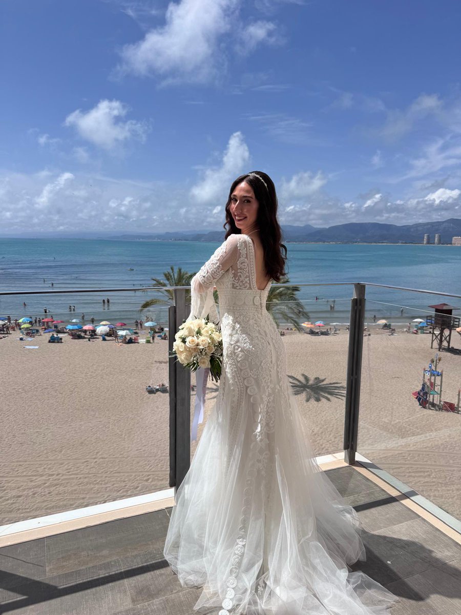 MyDreamIsYou's tweet photo. Un sueño 💍 https://t.co/WGVzd5L9Sk