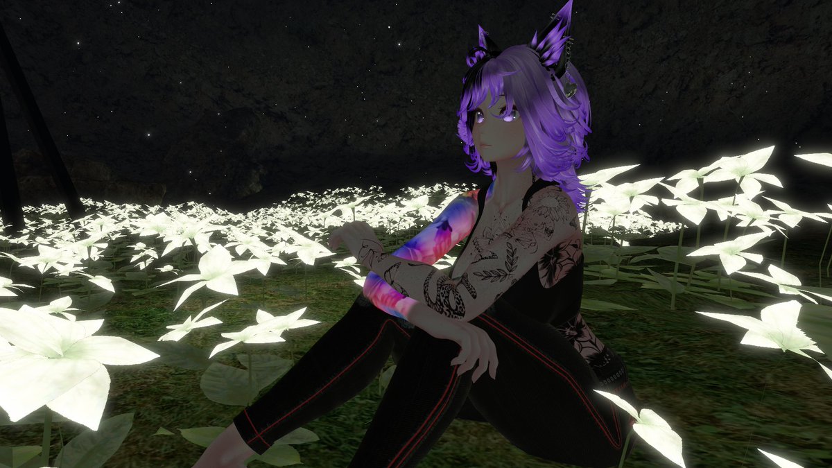 sammygnuvrc's tweet photo. Happy Sunday! Its a relaxation day so here's some casual Sammy in my usually avi. Hope all you cuties had a good weekend! And hey, if you need to rest, your Goddesses panties and bra arent occupied~😘#VRChat #SizeTwitter #SizeVRChat #SizeVR https://t.co/U5jY1g6aTe