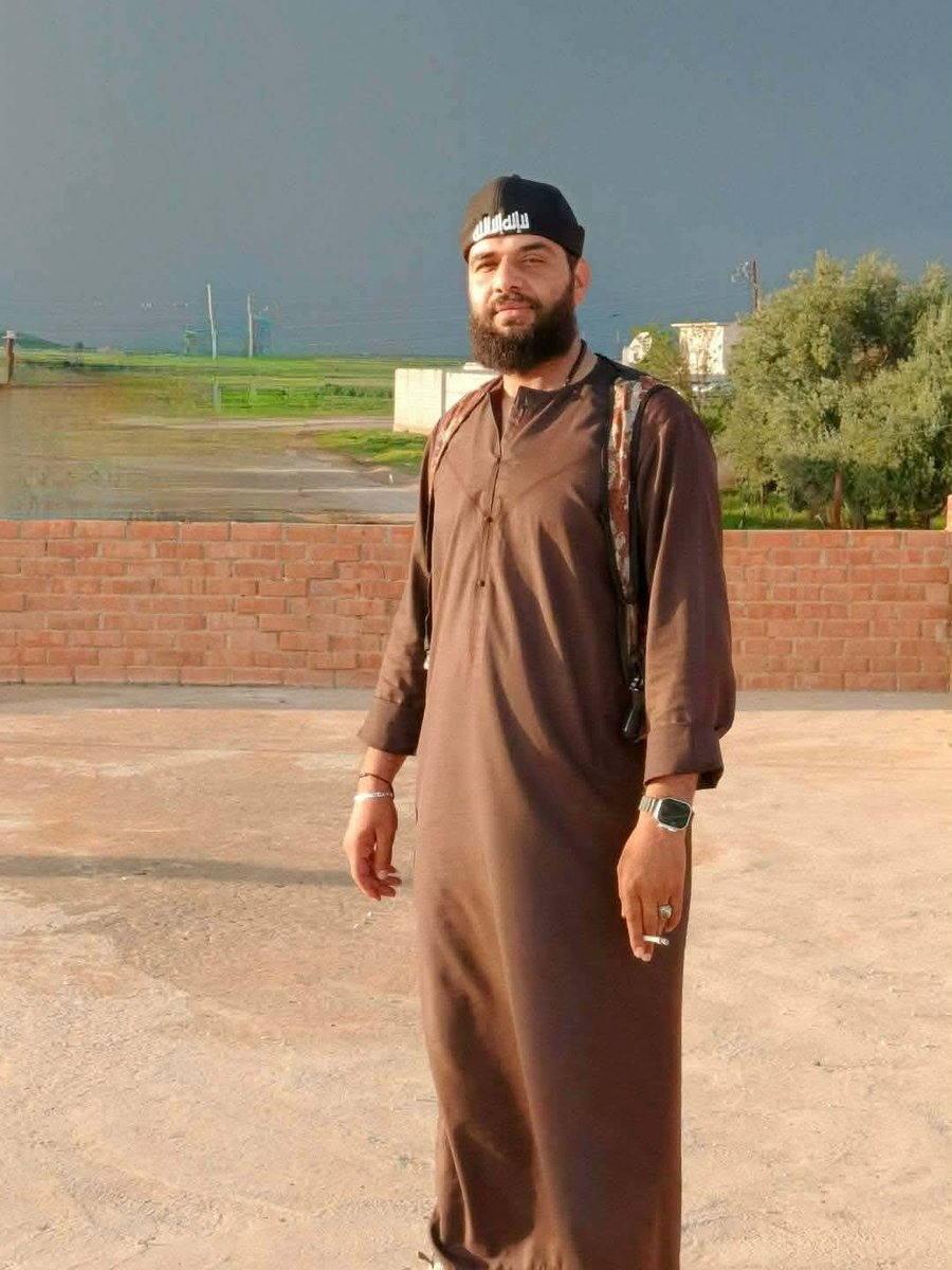 SOHEB209's tweet photo. #الحسكة |خاص
ميلـ.ـيشـ.ـيا «ب ي د/قسد» تعـ.ـتقل المدني «خضر هلال العذاب» على أحد حـ.ـواجزها في مدينة الحسكة https://t.co/qloWynHLlX