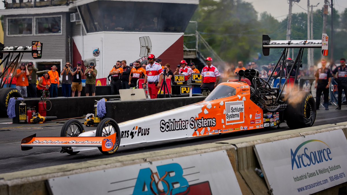 RickWareRacing's tweet photo. A second-round appearance for the 51 at the #NewEnglandNats is now in the books. The team turns the page and rolls full throttle toward Bristol next weekend, ready to bring the thunder to Thunder Valley. #StompOnThatLoudPedal. ⚡⛰️

@schluterNA | @PartsPlusHQ | @MacTools38 | @SummitRacing | @TrueBrandAuto | @Jacob_Companies