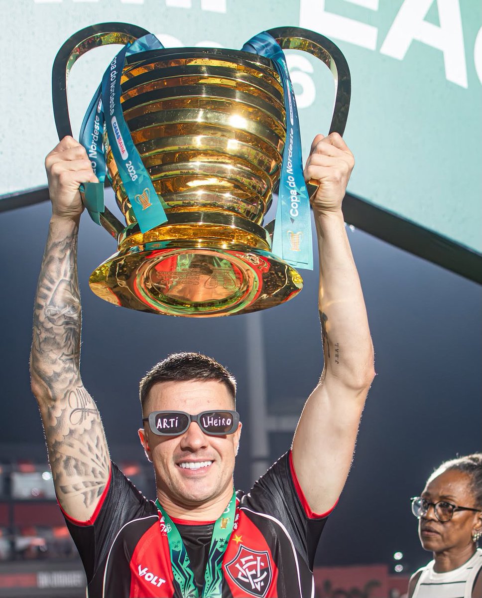 Juninho tweet media