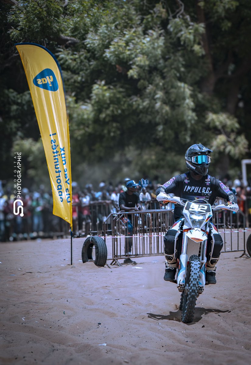 sowdigital221's tweet photo. 📸 Retour en images sur la journée d’hommage organisée par le #MbourMotoClub.
@YasSenegal 

#groupe_sowdigital 📸 https://t.co/0ZDwNGy0lQ