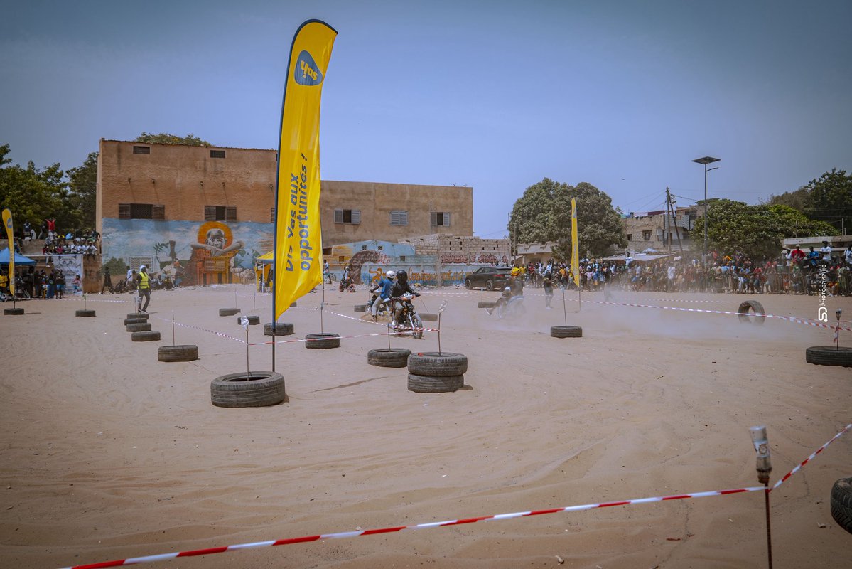 sowdigital221's tweet photo. 📸 Retour en images sur la journée d’hommage organisée par le #MbourMotoClub.
@YasSenegal 

#groupe_sowdigital 📸 https://t.co/0ZDwNGy0lQ